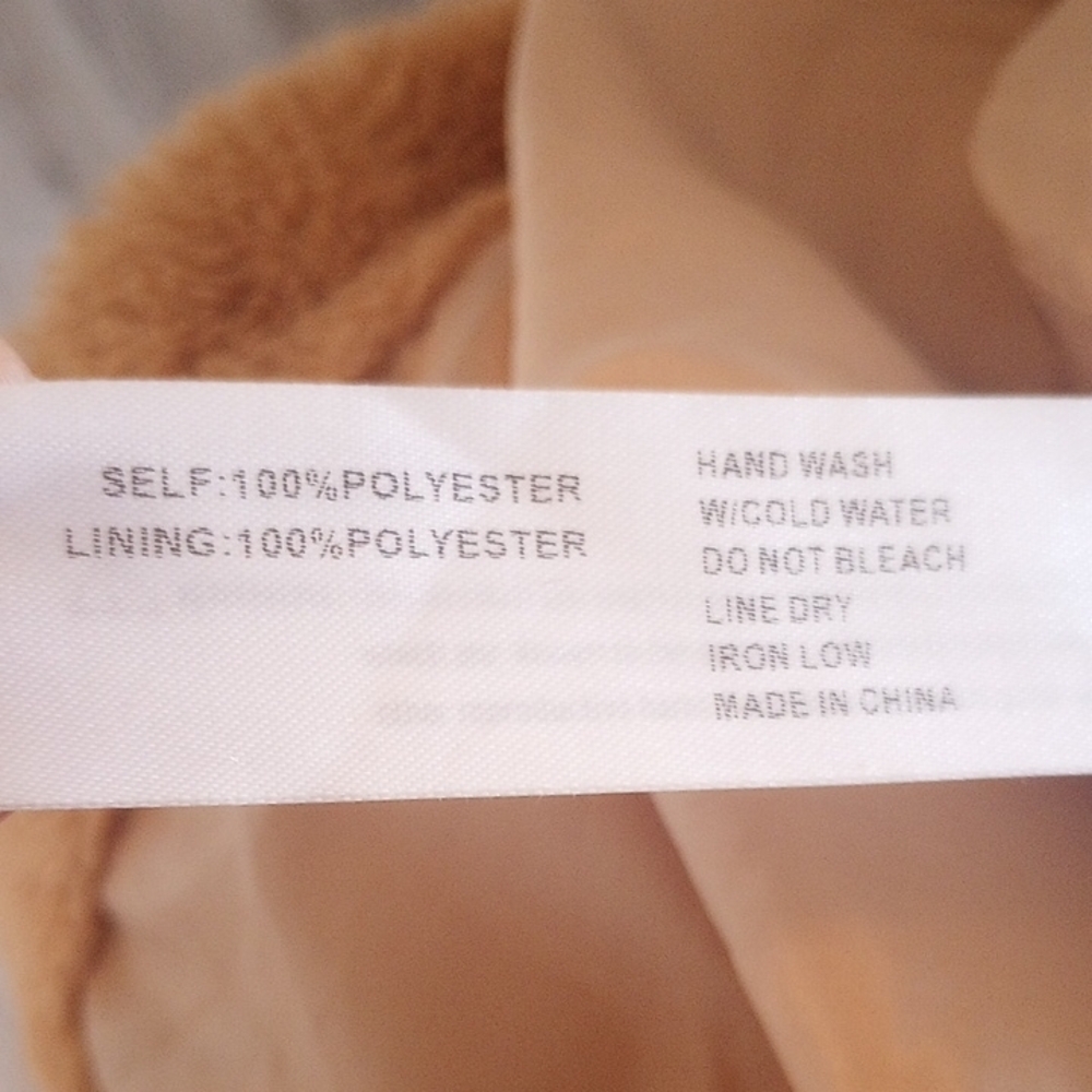 Camellia Beige Fleece Jacket - Picture 10 of 10